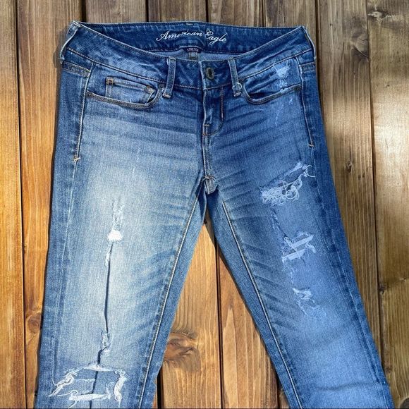 American Eagle Outfitters Women’s 0 Reg Stretch Distressed Ripped Skinny Jeans - Picture 2 of 10